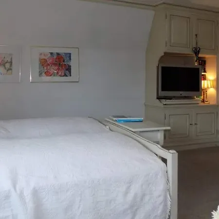 Haus Kiki
